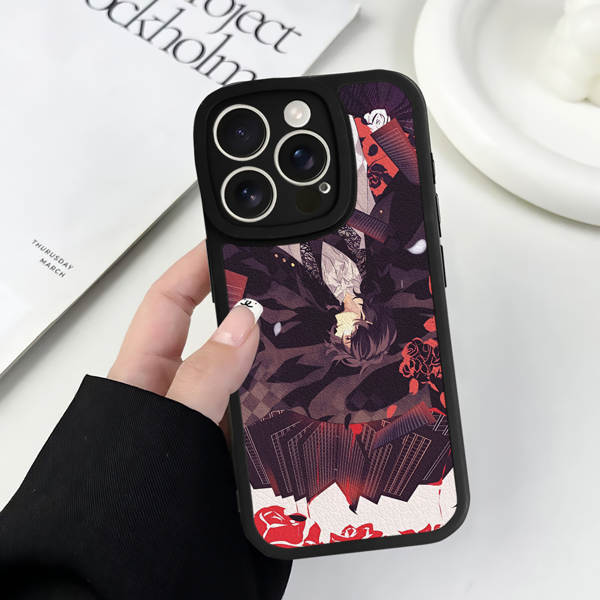 （画像用） 文豪ストレイドッグス Bungo Stray Dogs 【iPhone 16シリーズ対応】シリコンスマホケース（レザー調） 材質：シリコン